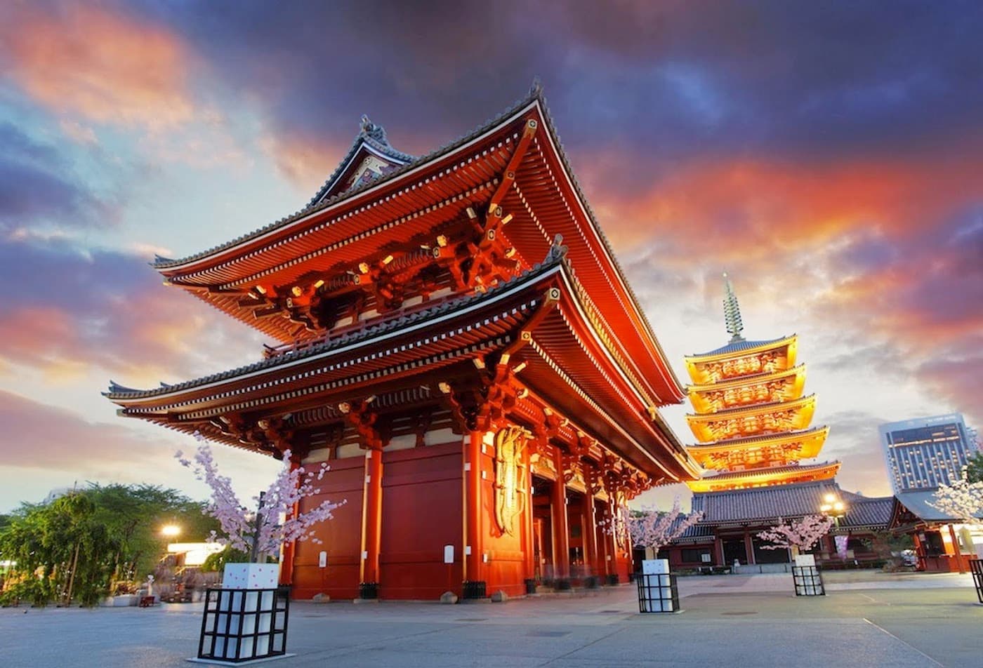 Explore living in Taito-ku